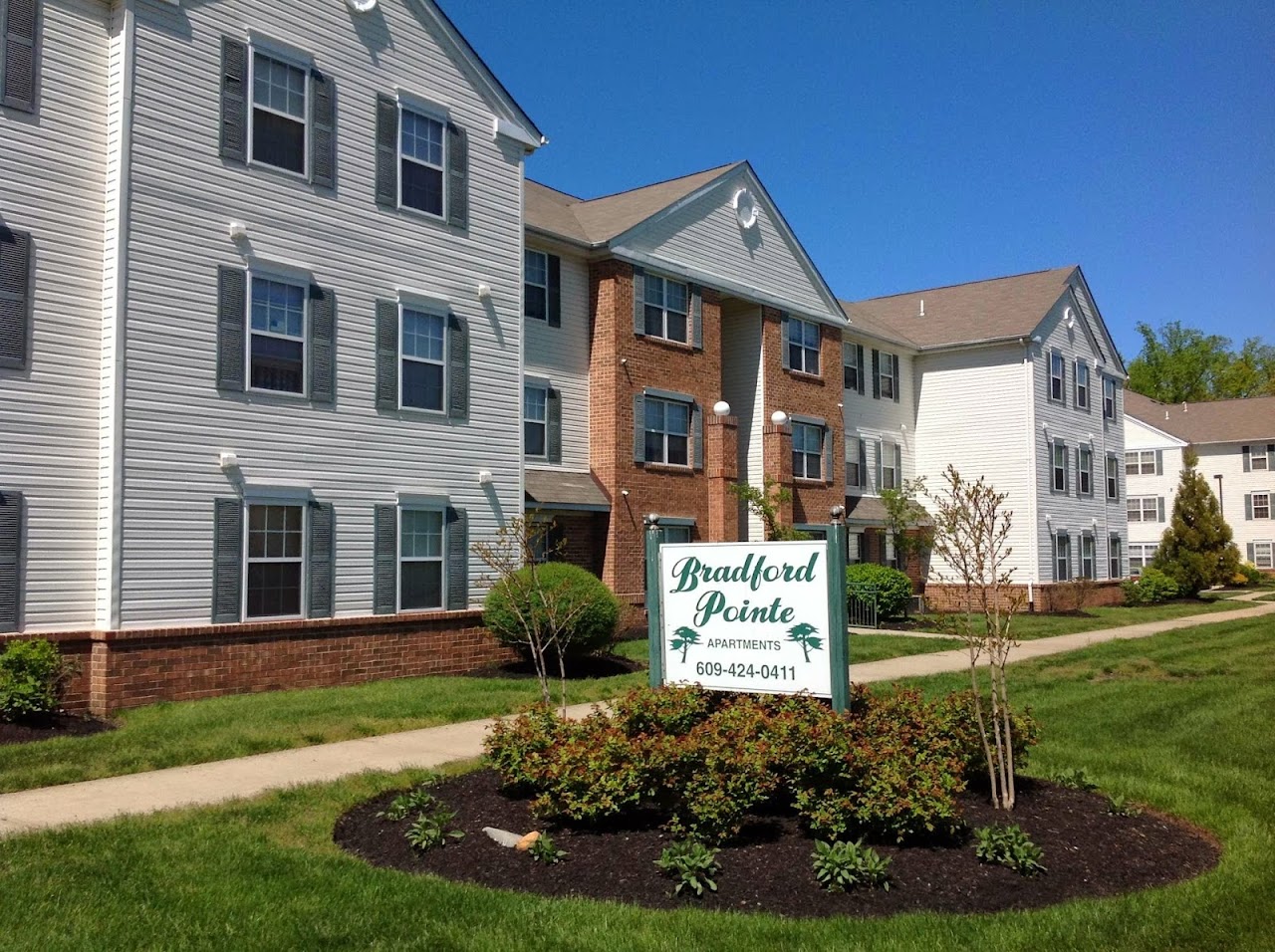 Photo of BRADFORD POINTE. Affordable housing located at 6 BRADFORD CT BORDENTOWN, NJ 