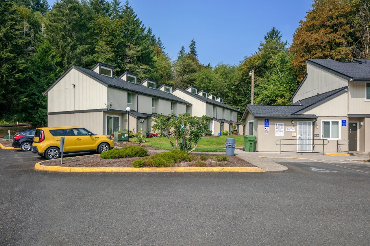Photo of SOLHAVN APTS. Affordable housing located at 500 SW BELAIR DR CLATSKANIE, OR 97016