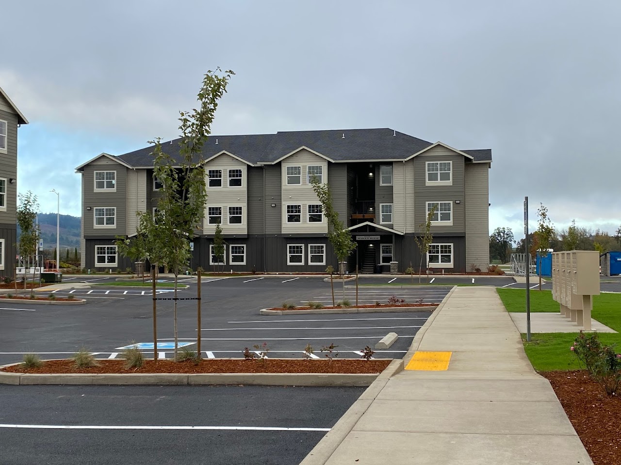 Photo of BAKER STREET APTS. Affordable housing located at 1920 SW BAKER ST MCMINNVILLE, OR 97128