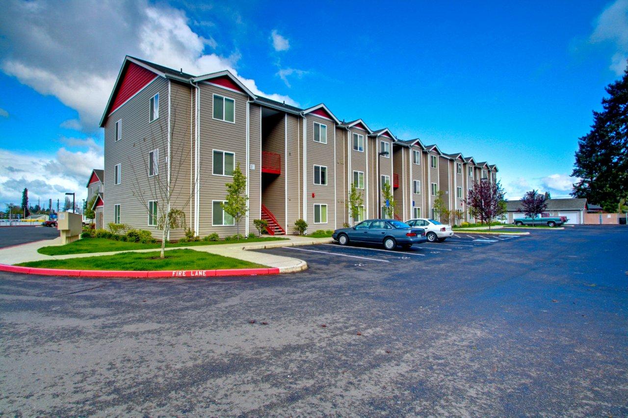 Photo of QUEEN ANNE APTS. Affordable housing located at 142 E ELMORE ST LEBANON, OR 97355
