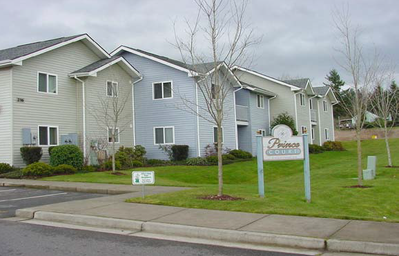 Photo of PRINCE COURT APARTMENTS. Affordable housing located at 214 PRINCE STREET BELLINGHAM, WA 98226