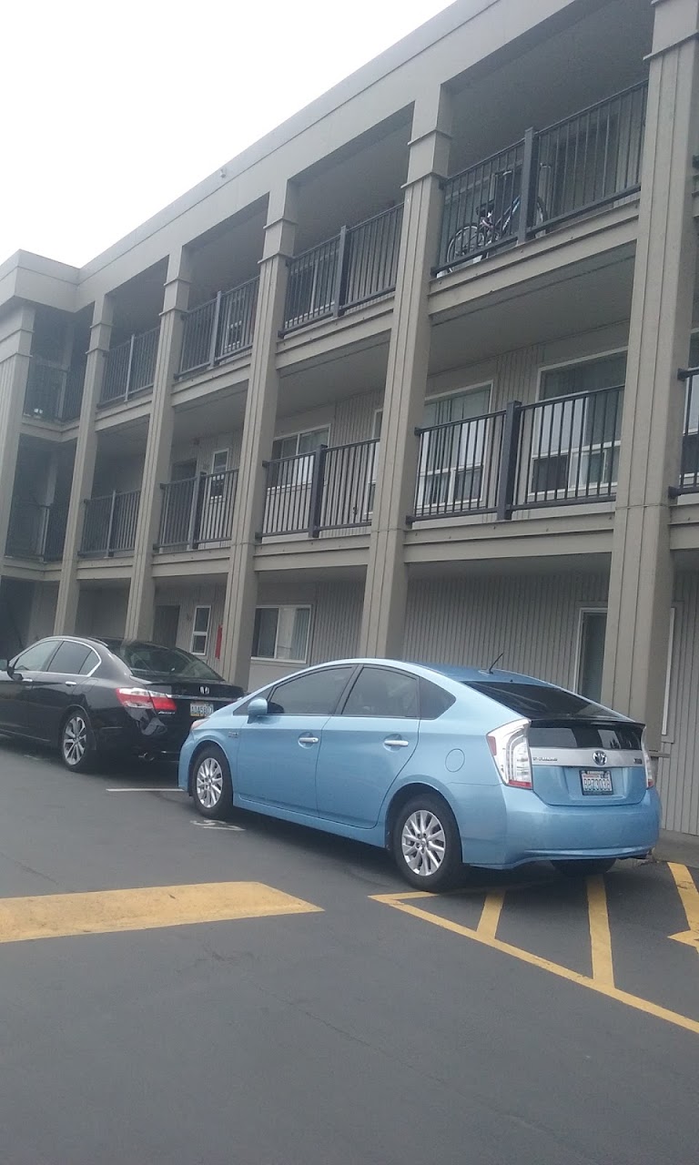 Photo of MOUNTAIN VIEW APARTMENTS. Affordable housing located at 14200 37TH AVENUE SOUTH TUKWILA, WA 98168