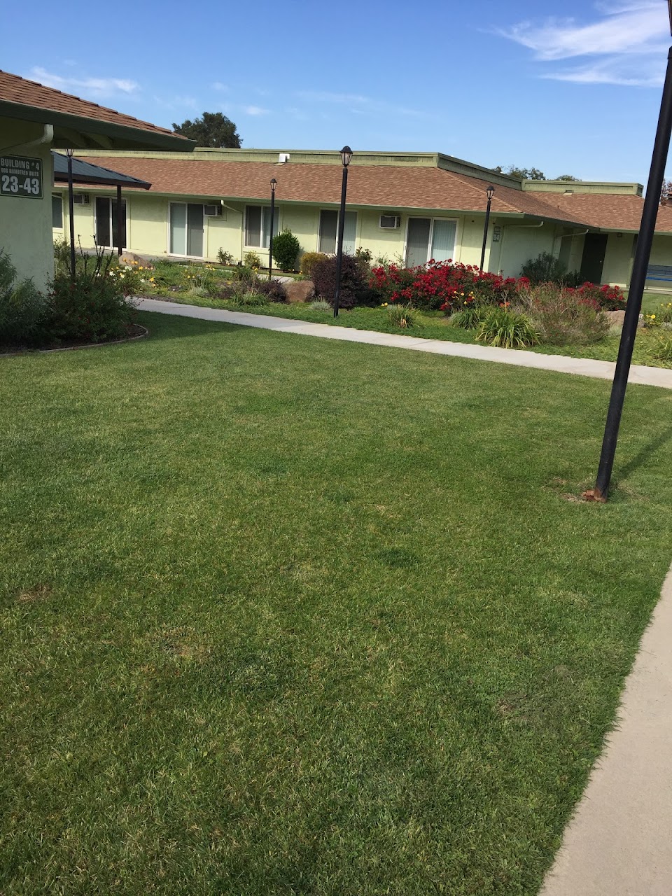 Photo of GARDEN APTS. Affordable housing located at 40 N LEE AVE OAKDALE, CA 95361