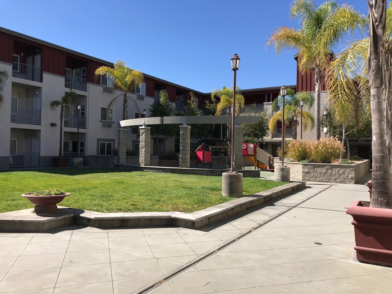 Photo of ALMADEN FAMILY APTS. Affordable housing located at 1501 ALMADEN EXPY SAN JOSE, CA 95125