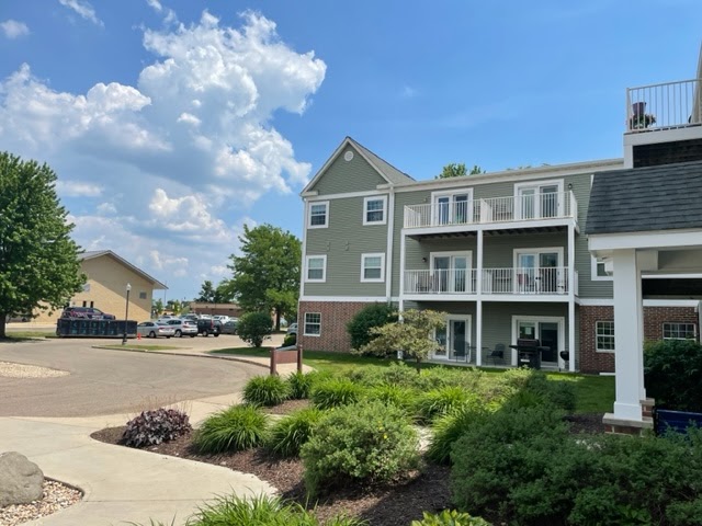 Photo of COUNTRY VIEW APTS (WAUNAKEE) at 607 REEVE DR WAUNAKEE, WI 53597