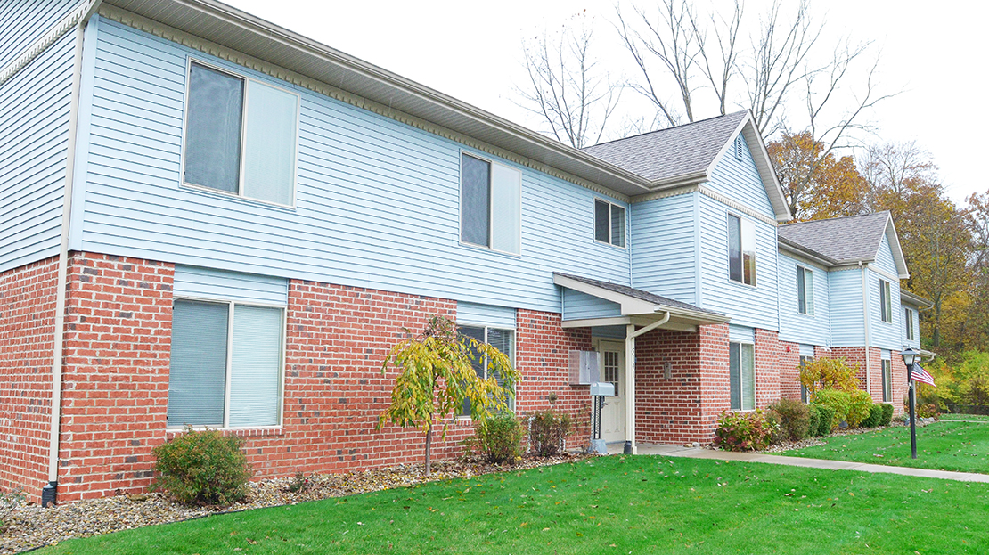 Photo of GOLDEN OAKS VILLAGE. Affordable housing located at 5150 HAMLIN CT SOUTH BEND, IN 46637