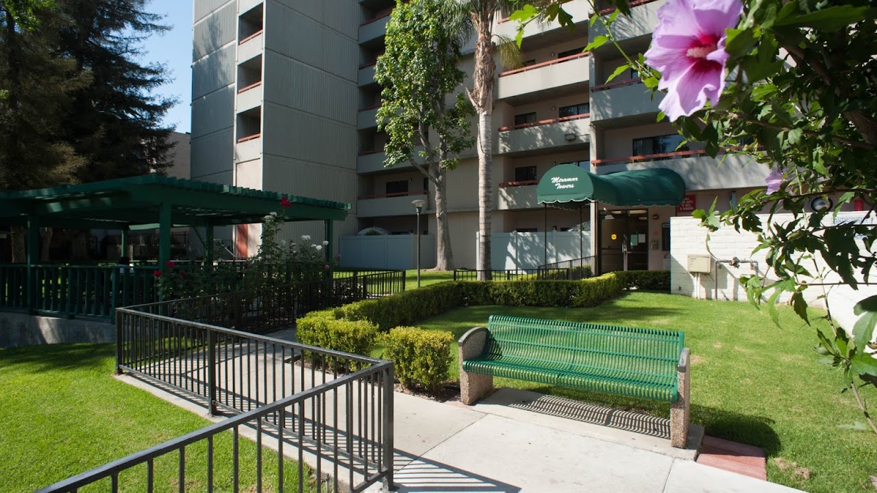 Photo of MIRAMAR TOWER. Affordable housing located at 2000 MIRAMAR ST. LOS ANGELES, CA 90057