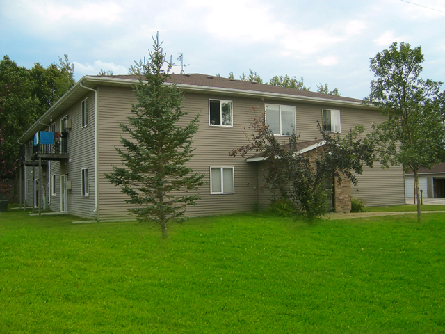 Photo of LAKE ROAD APARTMENTS. Affordable housing located at 325 SUMMIT AVE W BLACKDUCK, MN 56530