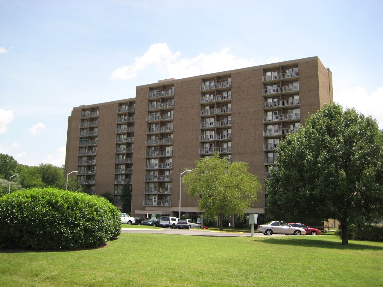 Photo of OLD HICKORY TOWERS. Affordable housing located at 930 INDUSTRIAL ROAD NASHVILLE, TN 37138