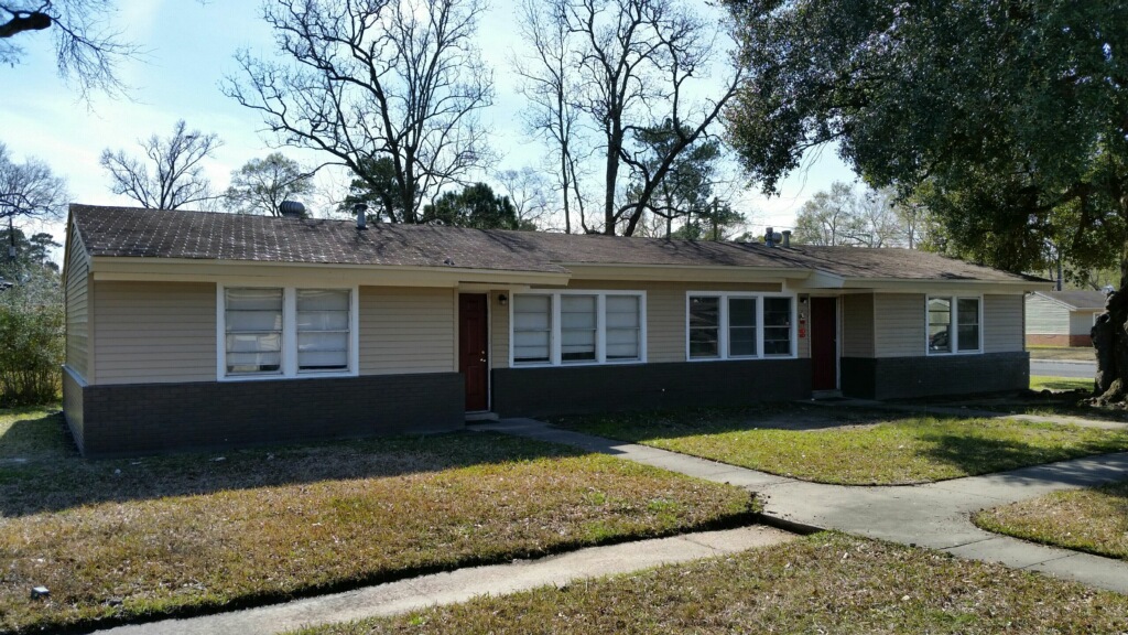 Photo of Housing Authority of Orange County at 205 VIDOR Drive VIDOR, TX 77662