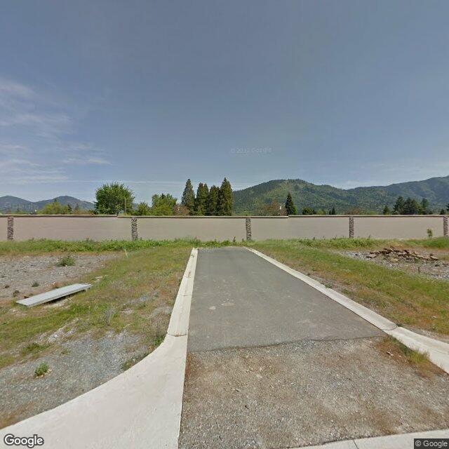 Photo of PARKVIEW TERRACE. Affordable housing located at 1002 SE PARK PLAZA DR GRANTS PASS, OR 97526
