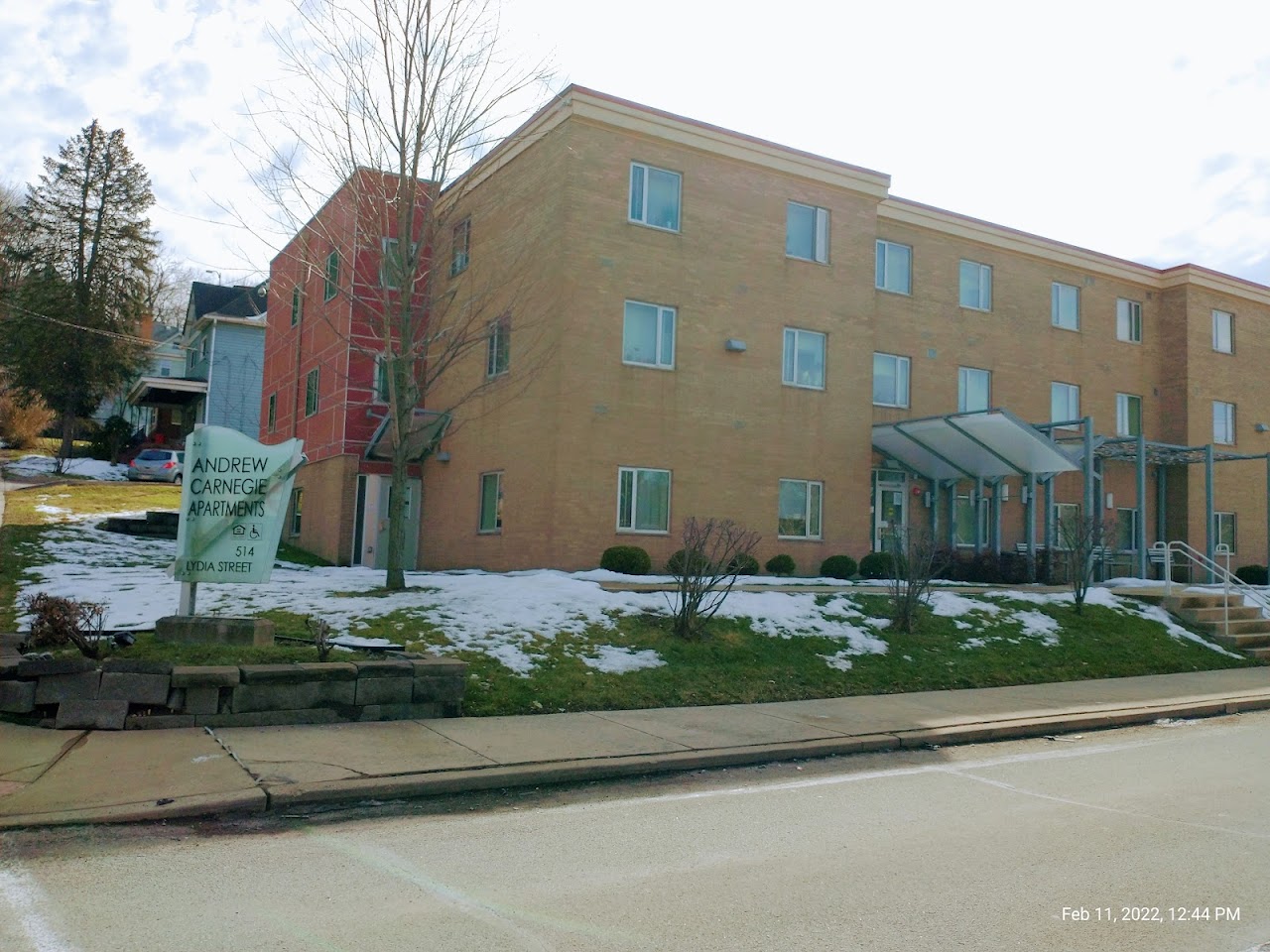Photo of CARNEGIE APARTMENTS. Affordable housing located at 514 LYDIA ST CARNEGIE, PA 15106
