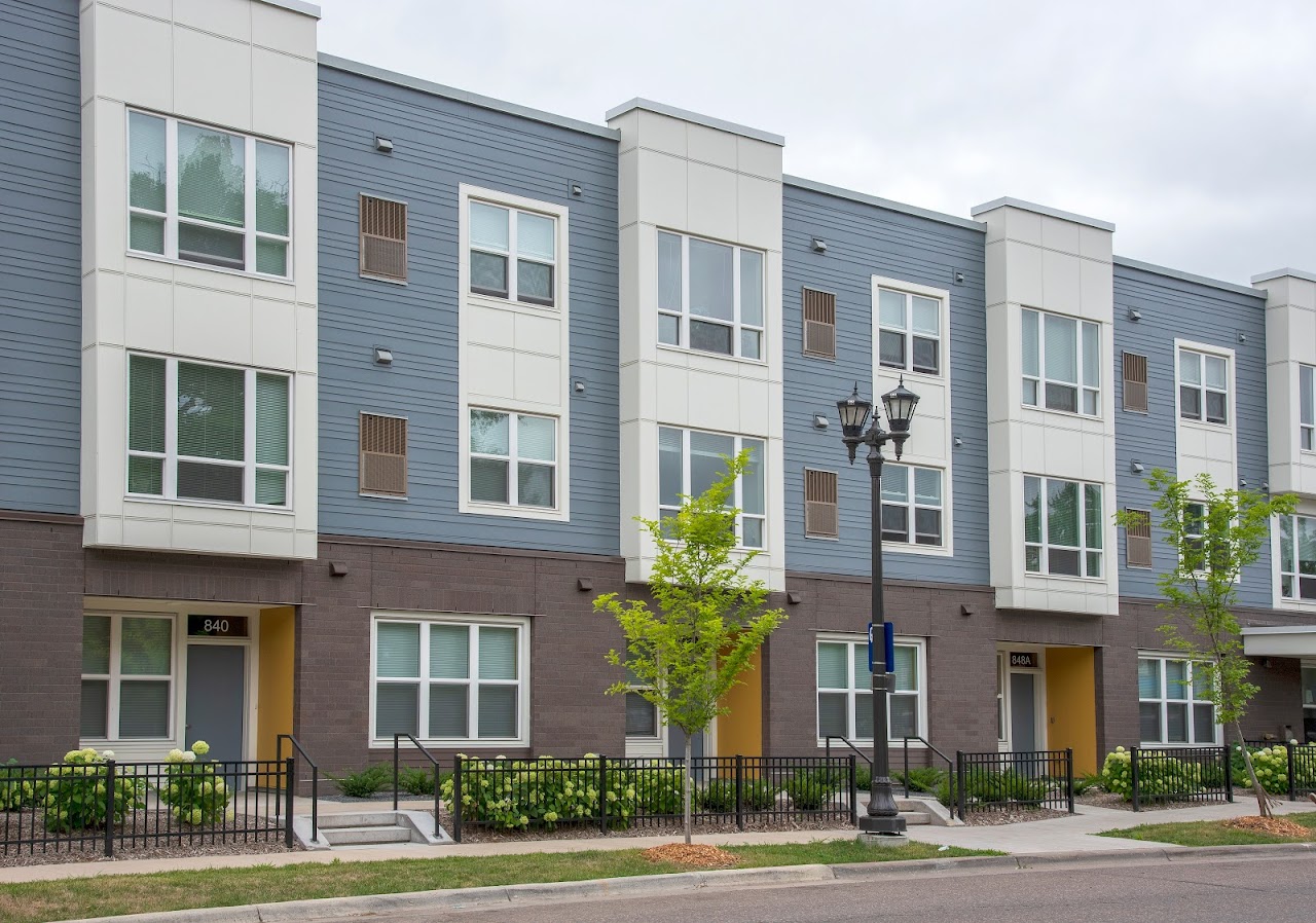 Photo of SELBY MILTON VICTORIA. Affordable housing located at 852 SELBY AVENUE SAINT PAUL, MN 55104