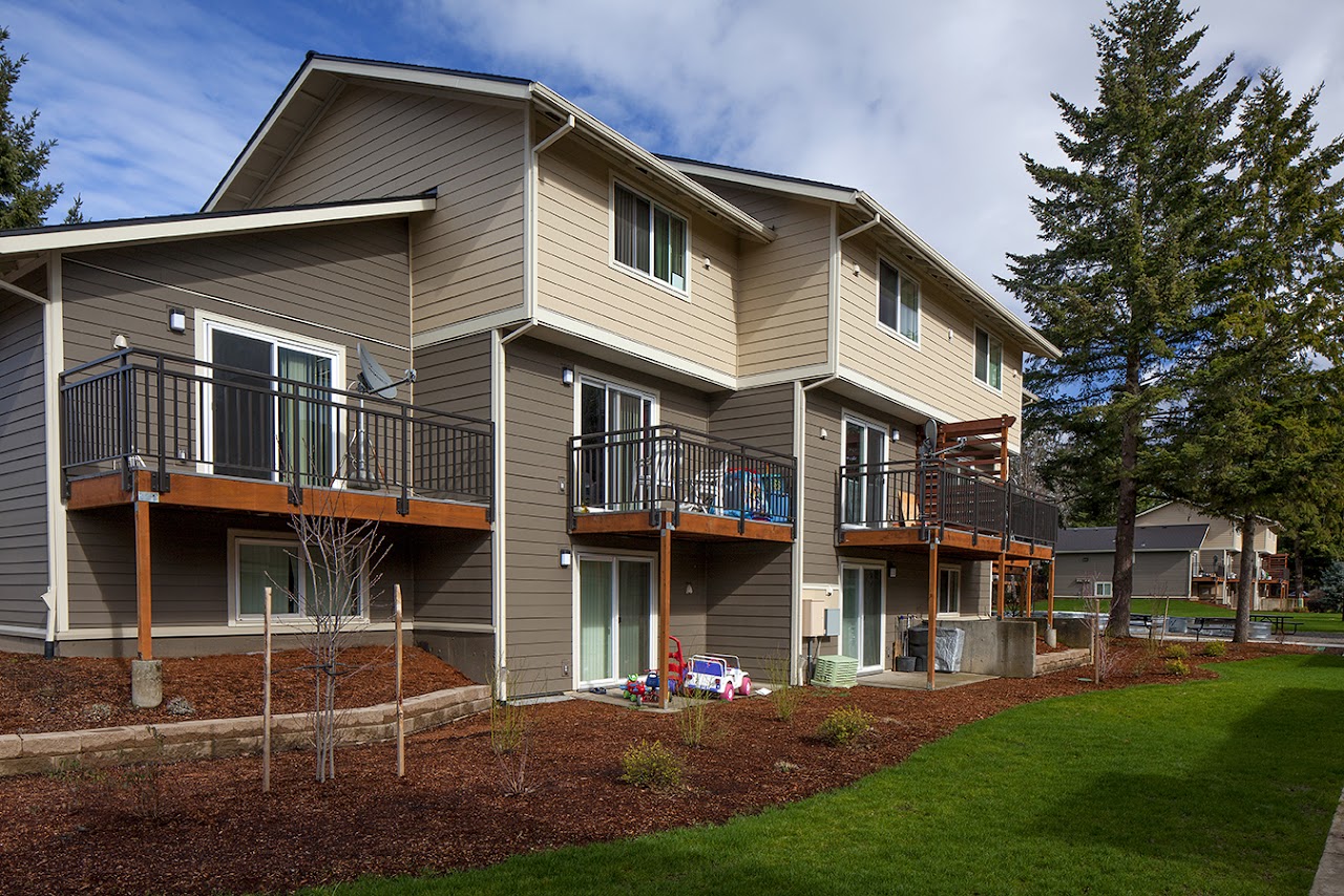 Photo of FARMINGTON MEADOWS. Affordable housing located at 4566 SW 160TH AVE ALOHA, OR 97078