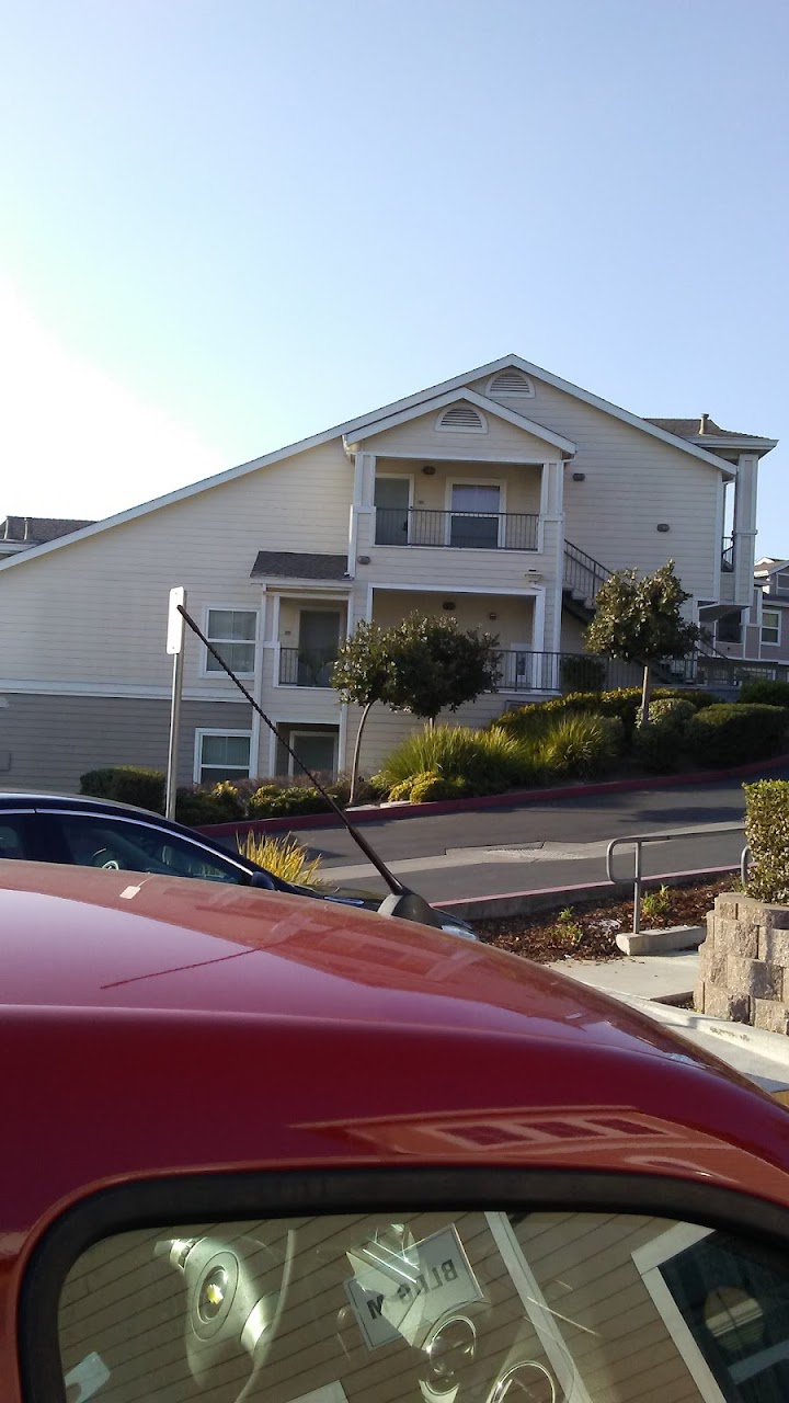 Photo of AVIAN GLEN. Affordable housing located at 301 AVIAN DR VALLEJO, CA 94591