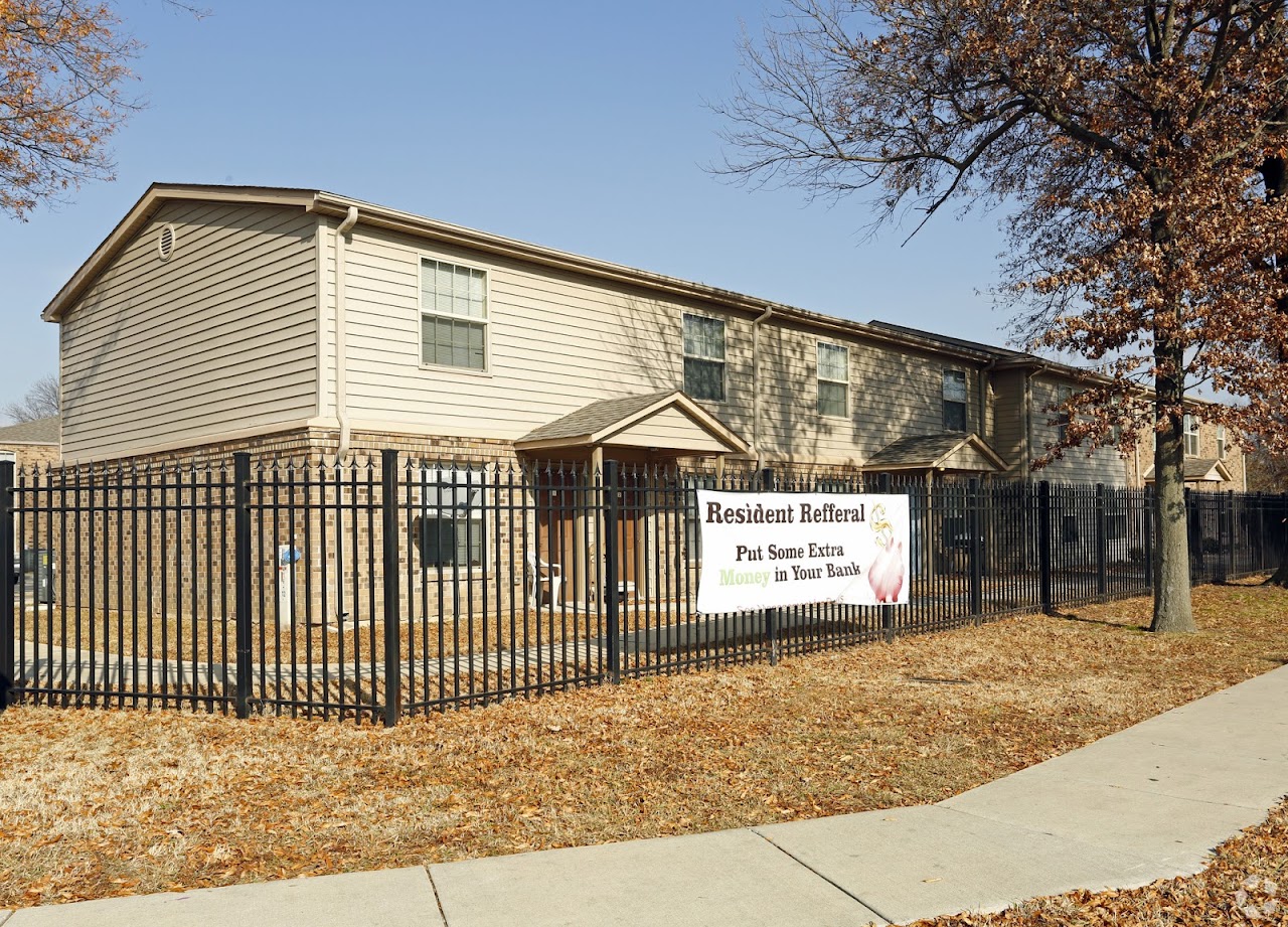 Photo of BARTON COURT APARTMENTS. Affordable housing located at 2416 E BARTON CT WEST MEMPHIS, AR 72301