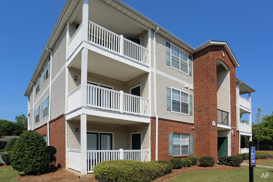 Photo of LIBERTY SQUARE APTS. Affordable housing located at 3899 LIBERTY SQ DR MONTGOMERY, AL 36116