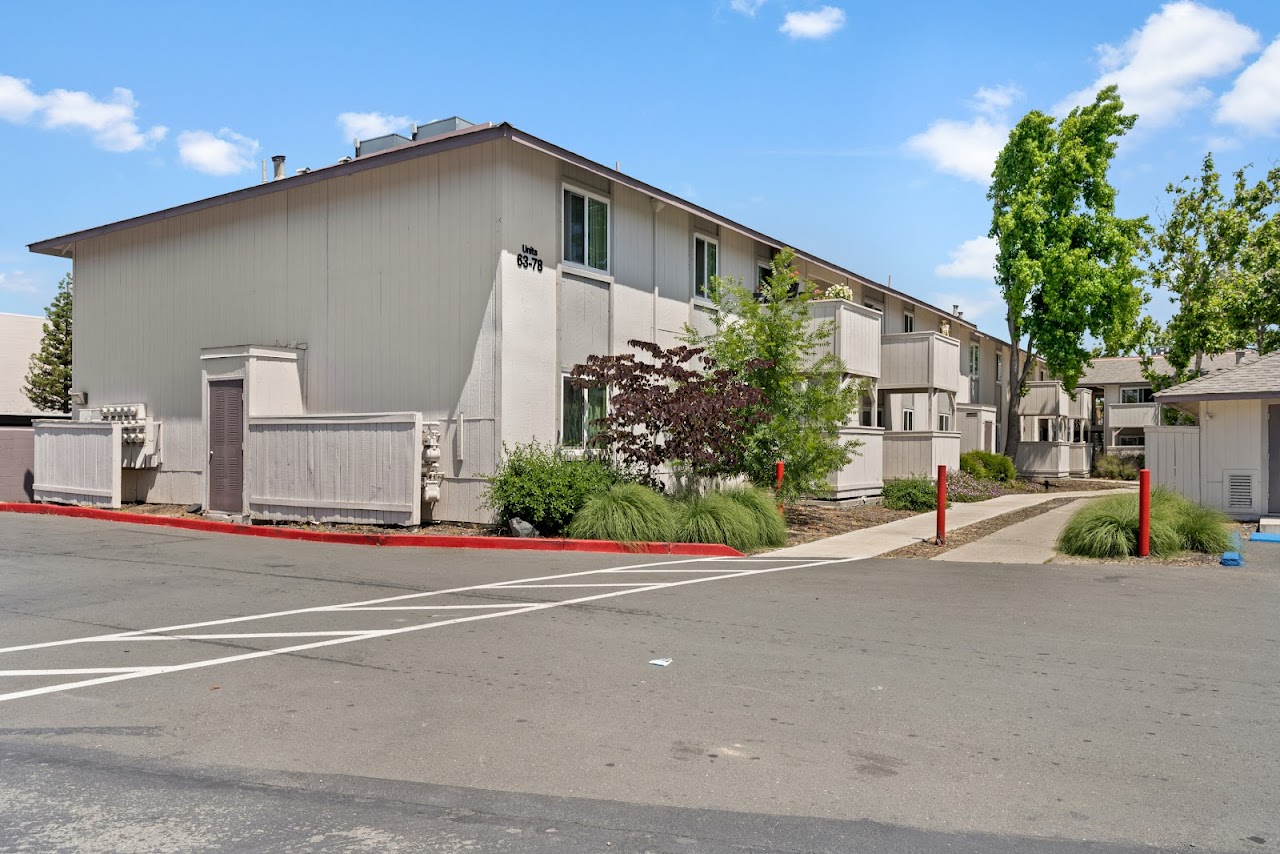 Photo of DELTA PINES. Affordable housing located at 2301 SYCAMORE DR ANTIOCH, CA 94509