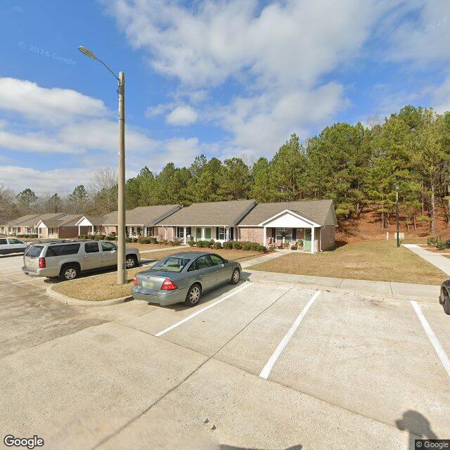 Photo of PARKWOOD APARTMENTS at 550 WOOD DR PELL CITY, AL 35125