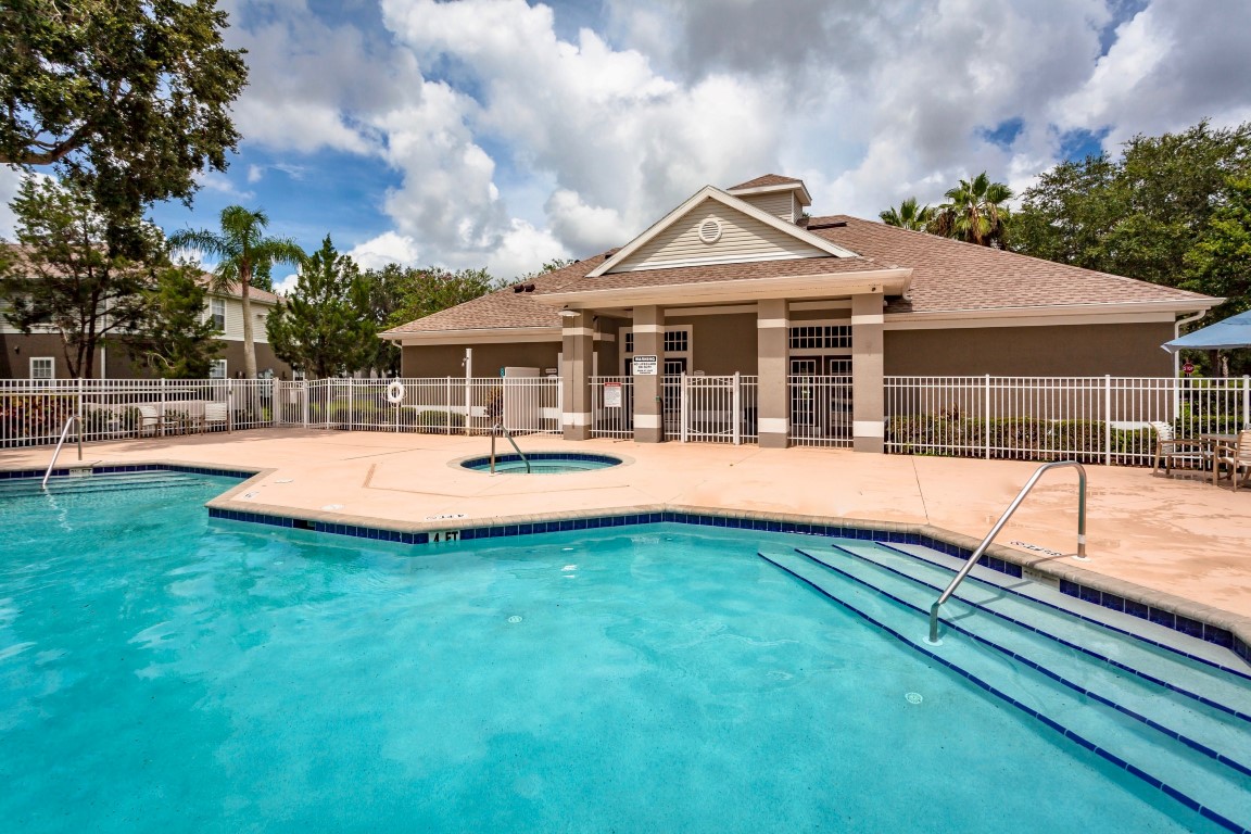 Photo of RIVER TRACE. Affordable housing located at 2705 RIVER TRACE CIR BRADENTON, FL 34208