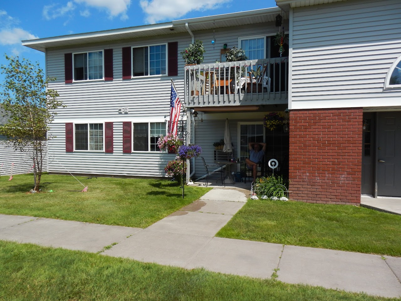 Photo of NORTHERNAIRE APTS at 1605 OAKES AVE SUPERIOR, WI 54880
