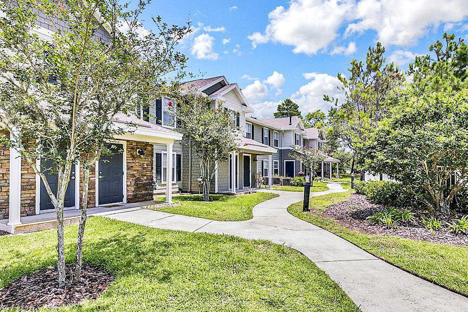 Photo of NANTUCKET COVE. Affordable housing located at 400 CAPE COD LOOP SPRING HILL, FL 34607