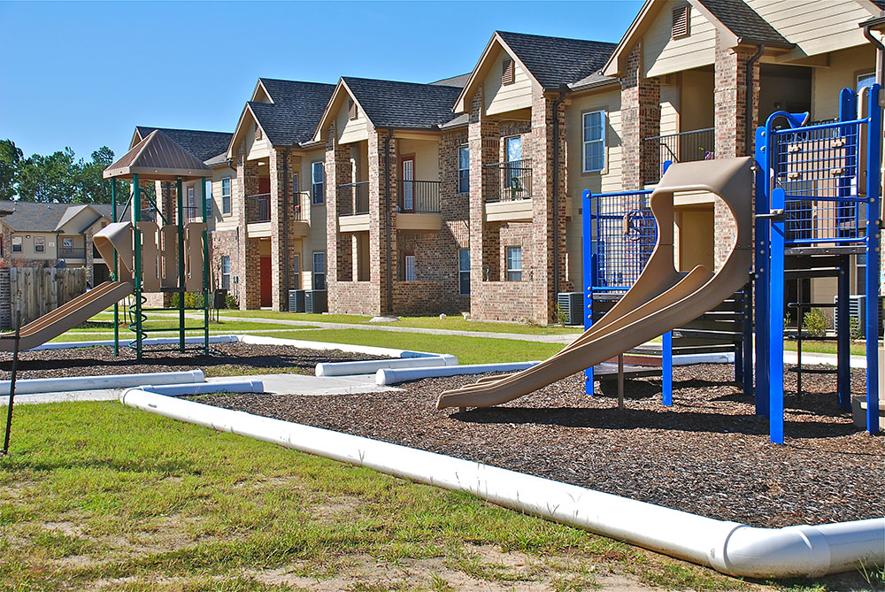 Photo of OAKLEAF ESTATES. Affordable housing located at 1195 HWY 327 E SILSBEE, TX 77656