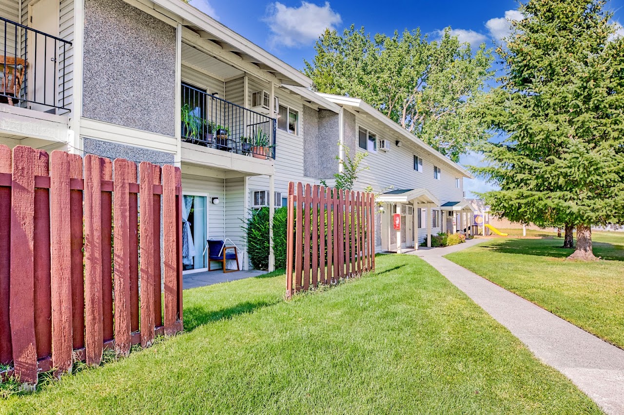Photo of PINECREST APARTMENTS. Affordable housing located at 2209 WEST JAY PASCO, WA 99301