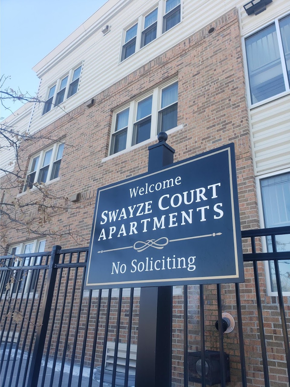 Photo of SWAYZE COURT APARTMENTS. Affordable housing located at 313 WEST COURT STREET FLINT, MI 48502