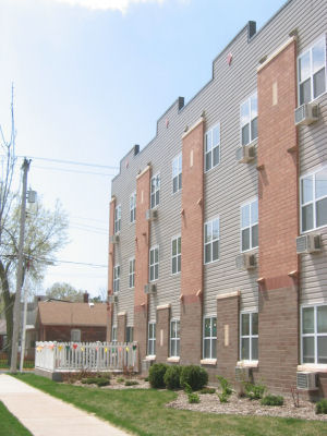 Photo of SALZER SQUARE II. Affordable housing located at 1224 EIGHTH ST S LA CROSSE, WI 54601