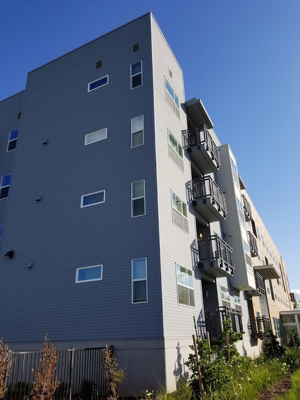 Photo of THE FREDERIC LOSHE APARTMENTS at 623 VERNON STREET ROSEVILLE, CA 95678
