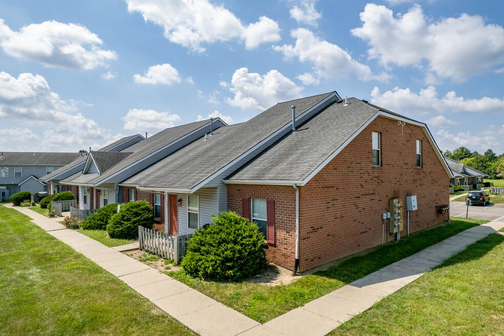Photo of ASHTON MEADOWS. Affordable housing located at 3950 CABOT DR SPRINGFIELD, OH 45503