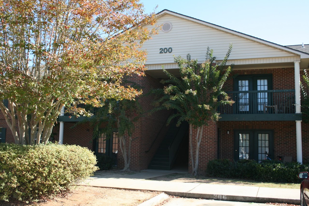Photo of BROOKHILL VILLAGE. Affordable housing located at 900 BROOKHILL CIR PELL CITY, AL 35125