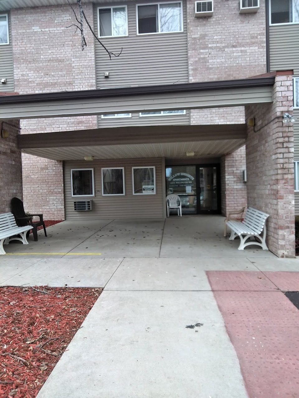Photo of WILLOW HEIGHTS APTS. Affordable housing located at 1460 E WELLINGTON WAY DECATUR, IL 62526