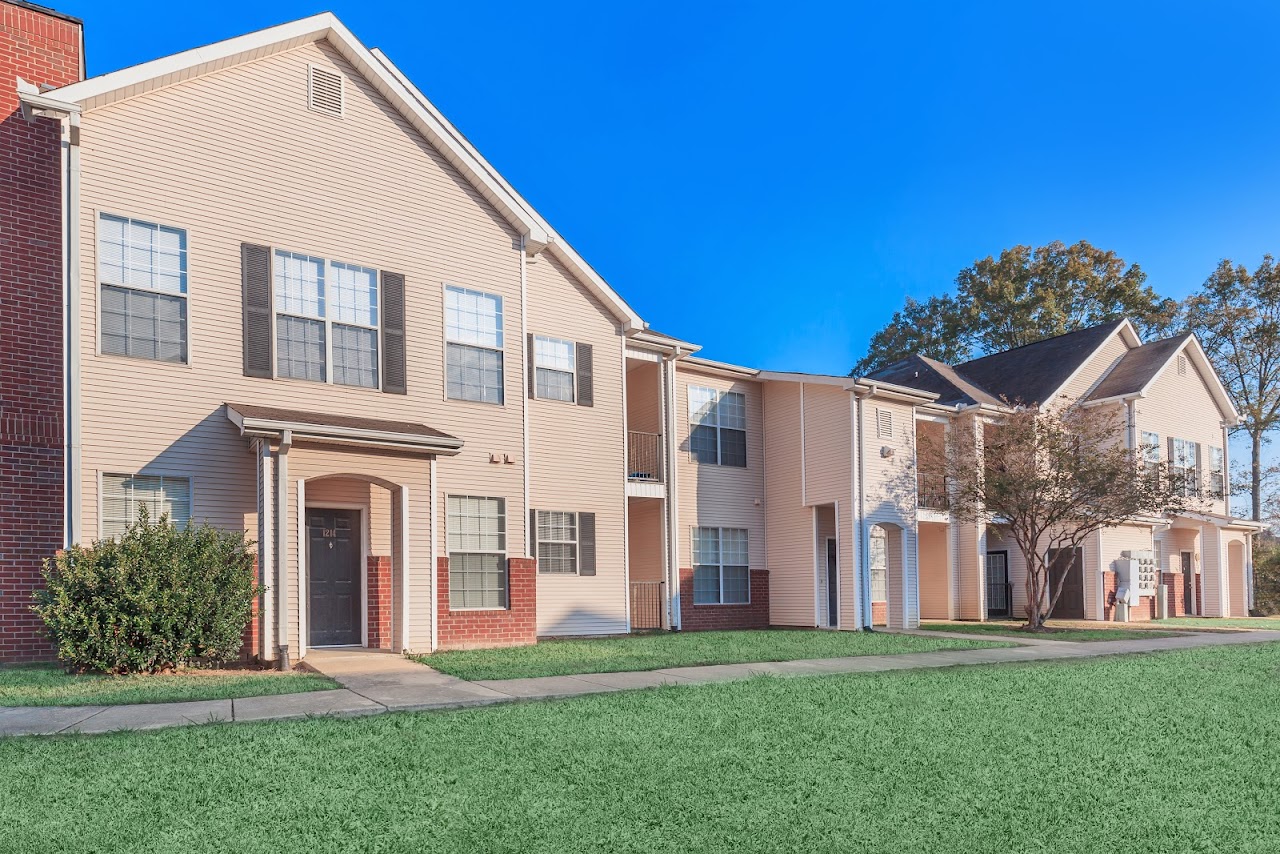 Photo of CHANDLER PARK APTS I. Affordable housing located at 309 REED RD STARKVILLE, MS 39759