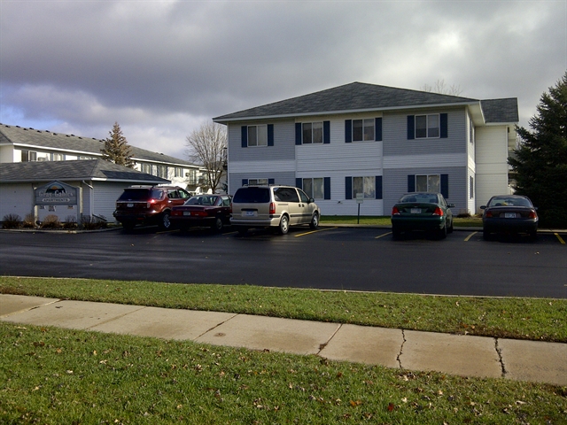 Photo of GRAY GABLES APARTMENTS at MULTIPLE BUILDING ADDRESSES ALBERT LEA, MN 56007