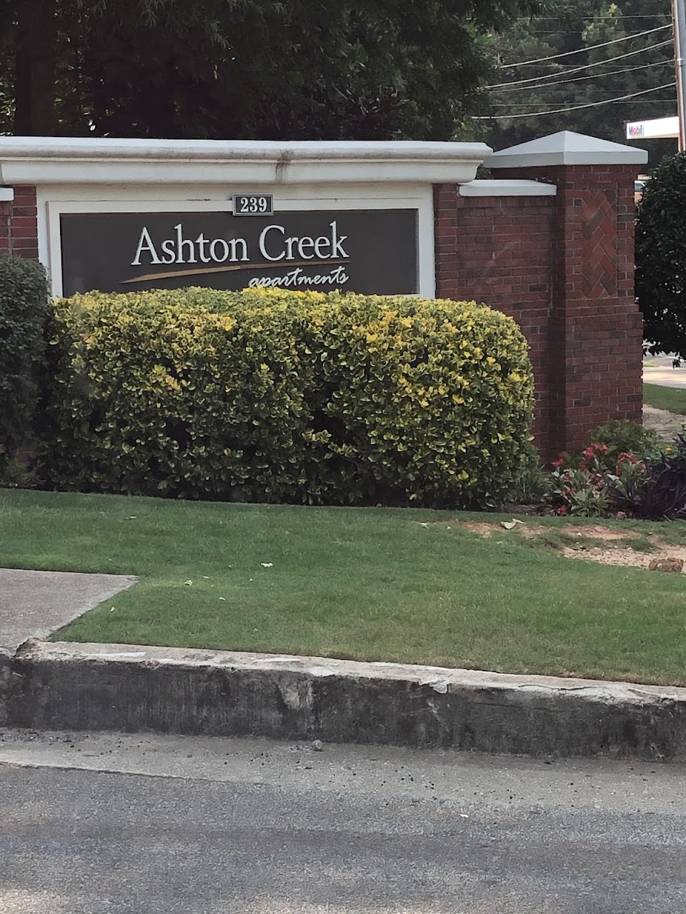 Photo of ASHTON CREEK APARTMENTS at 239 NEW HOPE RD LAWRENCEVILLE, GA 30046