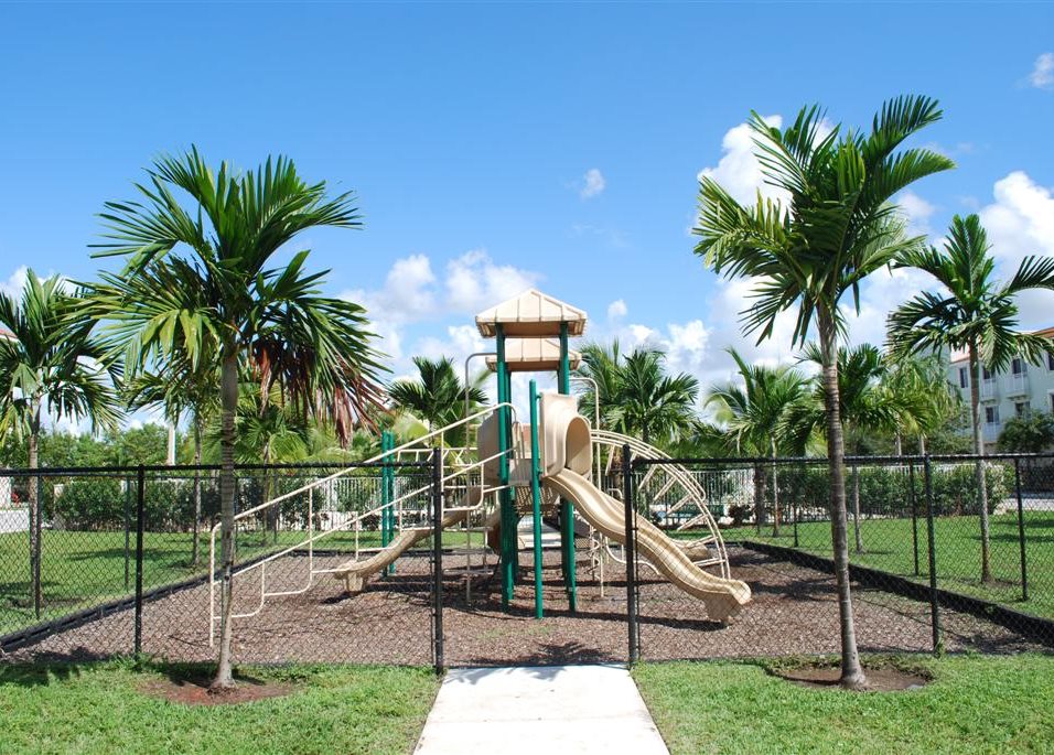Photo of ST CROIX. Affordable housing located at 4100 NW 34TH ST LAUDERDALE LAKES, FL 33319