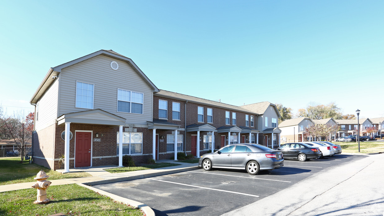Photo of STRATFORD COMMONS APTS II. Affordable housing located at 4133 PEYTON LN PINE LAWN, MO 63120