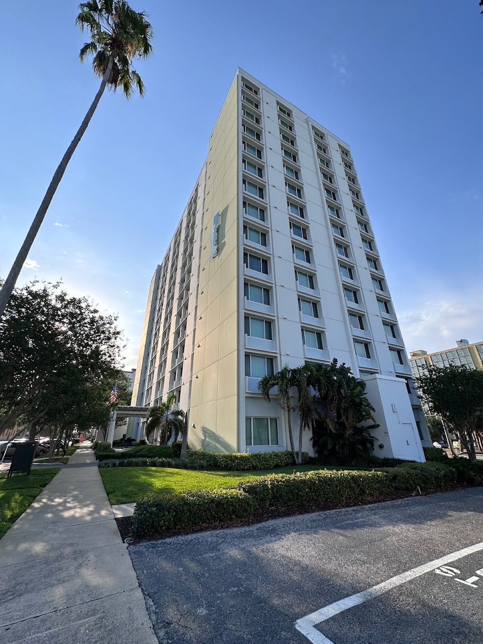 Photo of 540 TOWN CENTER. Affordable housing located at 540 SECOND AVE. SOUTH ST PETERSBURG, FL 33701