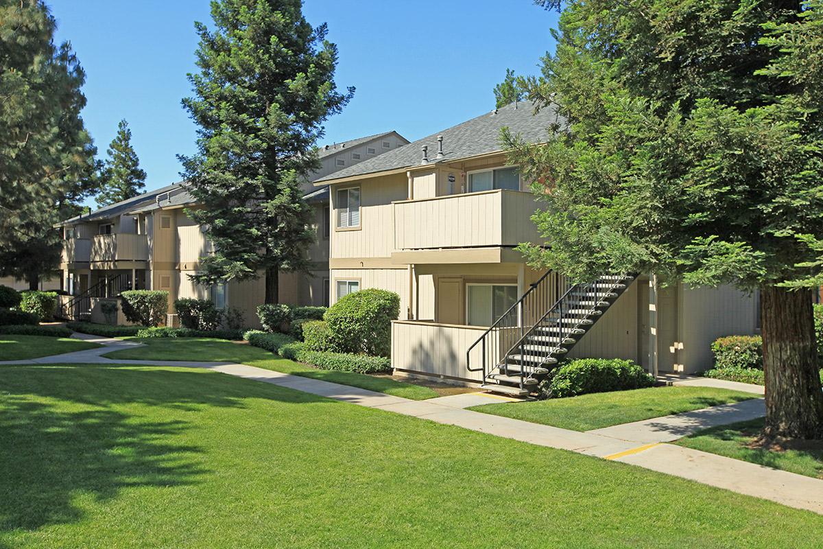 Photo of MADERA VILLA APTS. Affordable housing located at 2160 N SCHNOOR ST MADERA, CA 93637