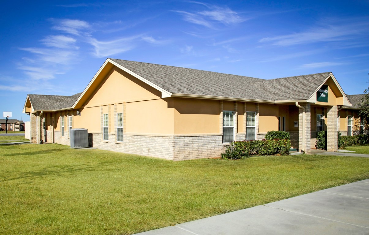 Photo of CATHY'S POINTE. Affordable housing located at 2701 N GRAND ST AMARILLO, TX 79107