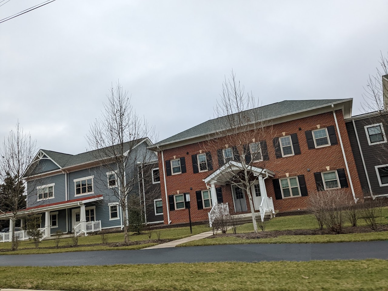 Photo of FALLSTEAD AT LEWINSVILLE SENIOR CENTER. Affordable housing located at 1609 GREAT FALLS STREET MCLEAN, VA 22101