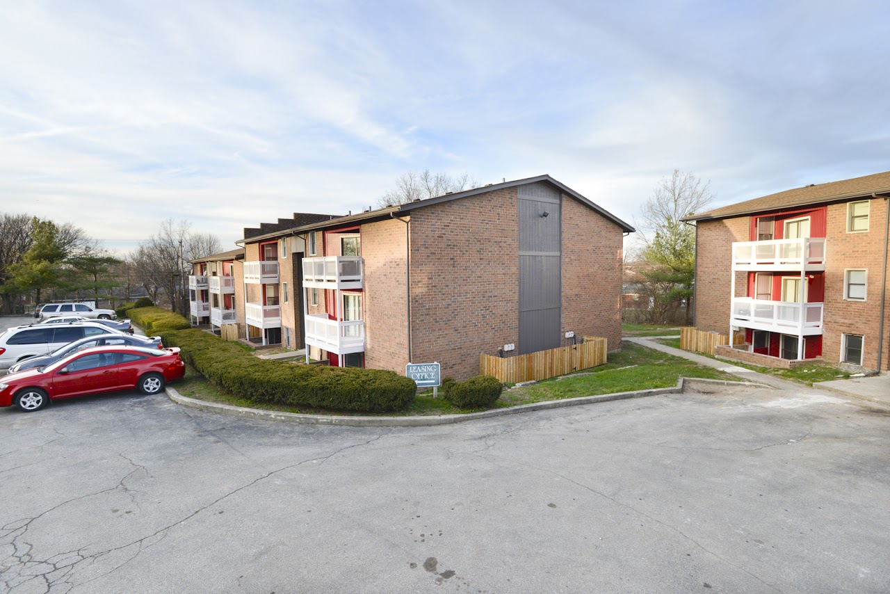 Photo of MATADOR NORTH APARTMENTS. Affordable housing located at WINBURN DR. LEXINGTON, KY 40511