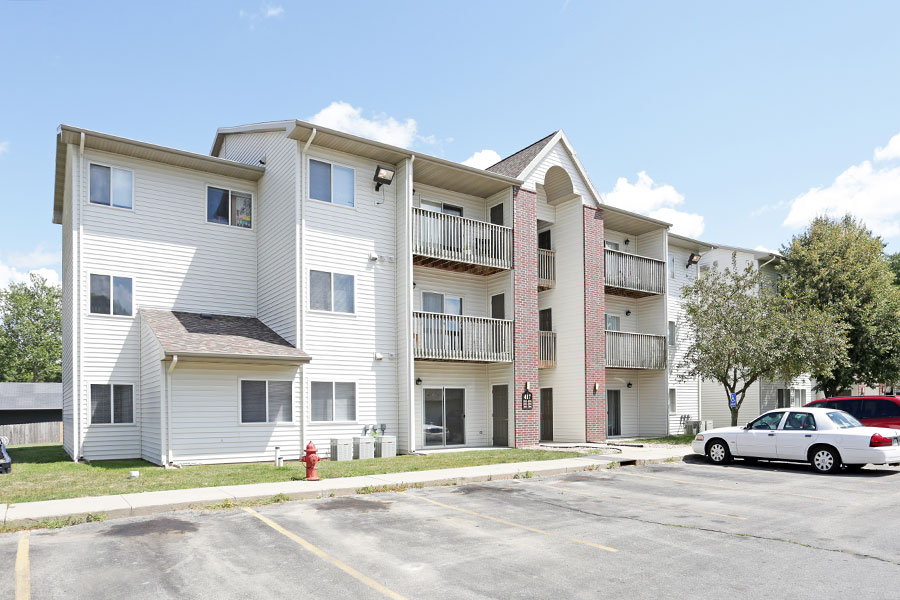 Photo of THE ARBOR'S. Affordable housing located at 401 WASHINGTON AVE GRINNELL, IA 50112