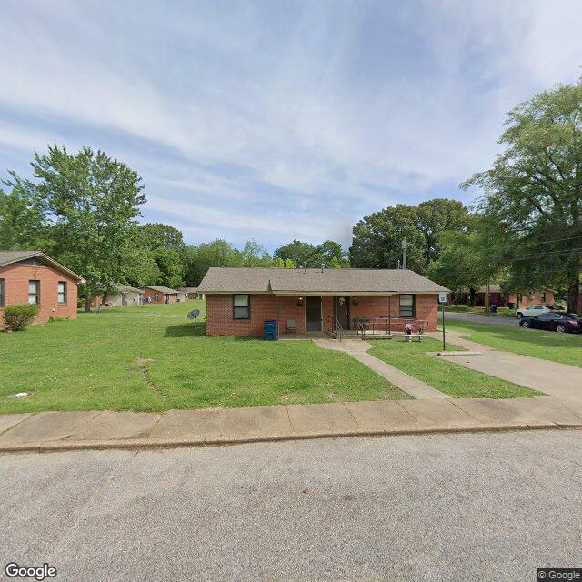 Photo of Covington Housing Authority. Affordable housing located at 1701 Shoaf Street COVINGTON, TN 38019