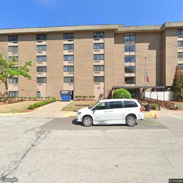 Photo of PONTIAC TOWERS. Affordable housing located at 1011 W WASHINGTON ST PONTIAC, IL 61764