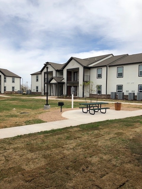 Photo of GLENN PARK APARTMENTS. Affordable housing located at 4001 S. CHADBOURNE SAN ANGELO, TX 76904