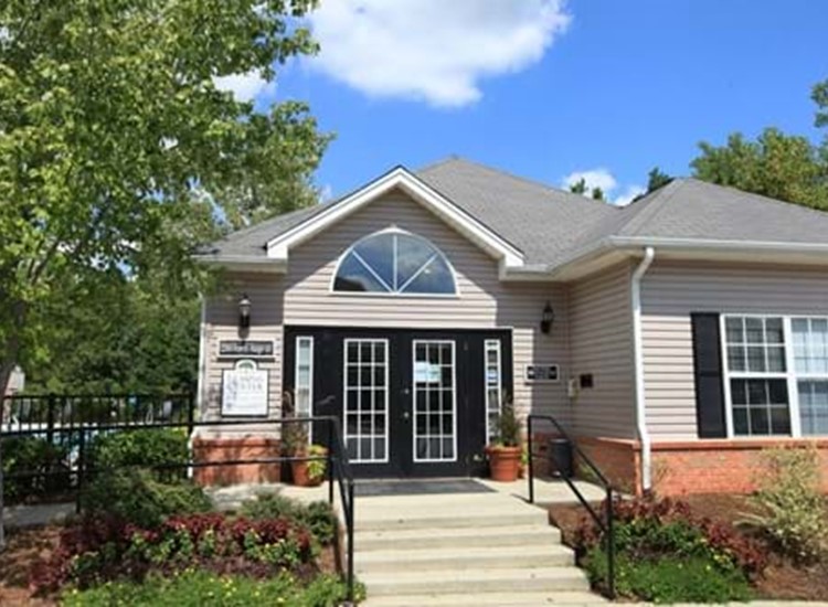 Photo of FOREST RIDGE. Affordable housing located at 2300 FOREST RIDGE DR FORT MILL, SC 29715