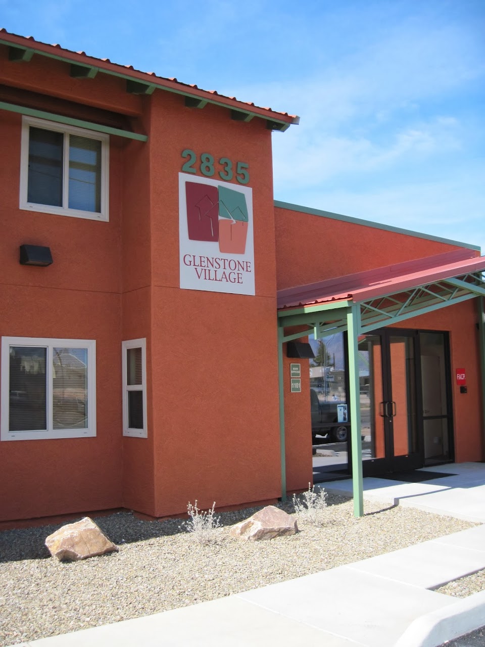 Photo of GLENSTONE VILLAGE. Affordable housing located at 2835 N STONE AVE TUCSON, AZ 85705